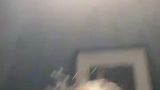 赛格电子市场3P大屁股骚货情人