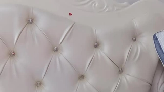 只做真实调教大一女神耳光乳夹苦瓜自慰