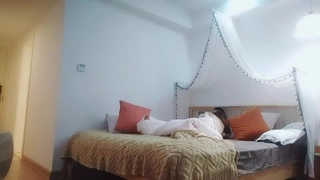 HMN-183,HMN-183 新人 裸のスターになりたいですッ！三度の飯よりSEXが好きなめっちゃエロカワ美少女AV Debut！！ 天海一華