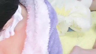 人妻 日韩 欧美 综合 制服想搭便车的性感女郎付出肉体的代价1