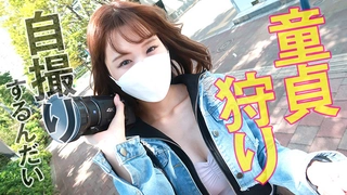 小胖哥探花今晚约了两个大奶少妇玩双飞TP啪啪，床上连体网袜上位抽插很是诱惑不要错过