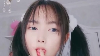 模特身材的援交妹3凤1龙兼职就是皇帝啊